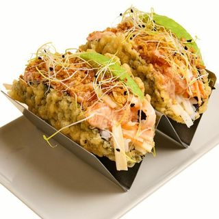Sushi Taco Salmón (2 Uds.)