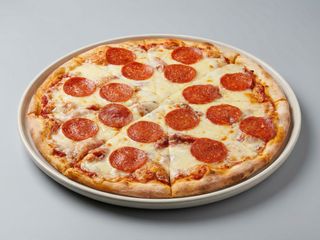 Pizza pepperoni London (L) 33cm 