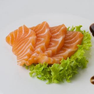Sashimi De Salmón (4 Uds.)