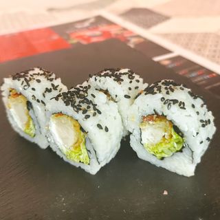 Pollo Crunchy Roll