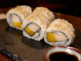 Mango Tango Roll