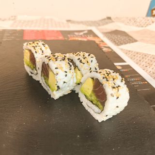 Tuna Tango Roll