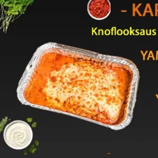 KAPSALON chicken,salad, fries, sauces,cheesebaked