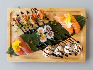 95 Combo sushi grande 