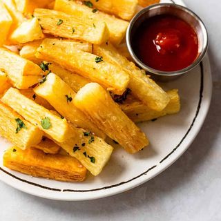 Madioquinha frita (Yuca)