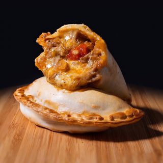 Vacío, provoleta y chimi