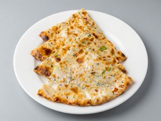 Qeema Naan