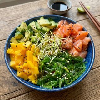 Poke De Salmón