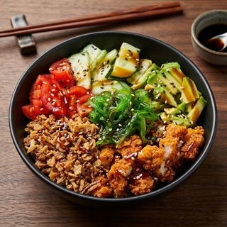 Poke De Pollo Frito