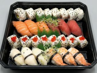 Combo E1 Sushi Box Premium (28 Pzs.)