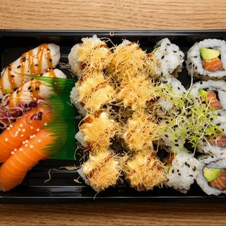 Combo S2A Premium : 20 pcs sushi
