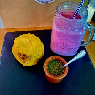 Papa rellena + Jugo Natural