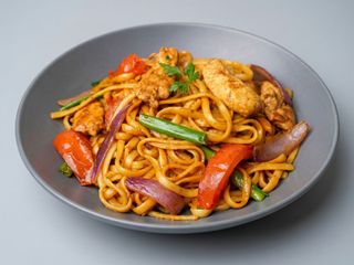 ENREDATE CON MI TALLARIN DE POLLO