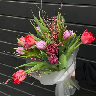 Ramo de 9 Tulipanes