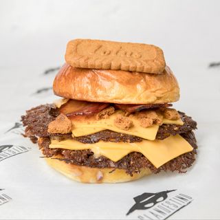 Smash Burger Sweet Lotus 180g C/Patatas Fritas Grandes
