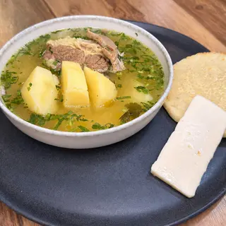 Caldo de costilla 