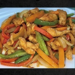 218. Pollo con verduras