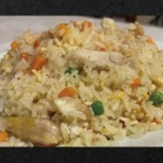 207. Arroz con pollo frito