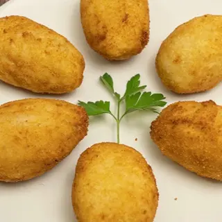 Croquetas de pollo.
