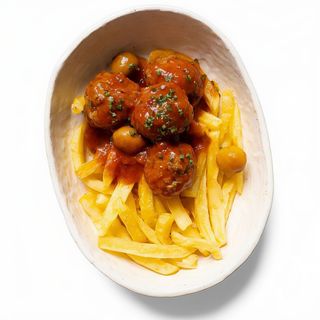 Albóndigas con salsa de tomate (Ración)