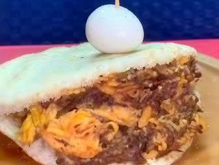 Arepa con todo