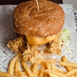 Menú Hamburguesa De Pollo Loco