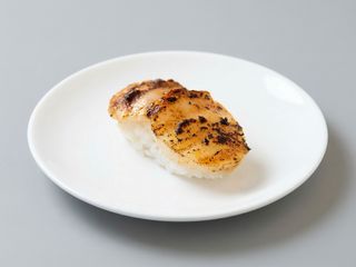 Nigiri hotate (2 uds.)