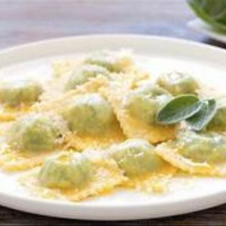 RAVIOLI CON RICOTTA 