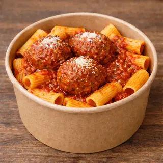 Rigatoni con Albóndigas 
