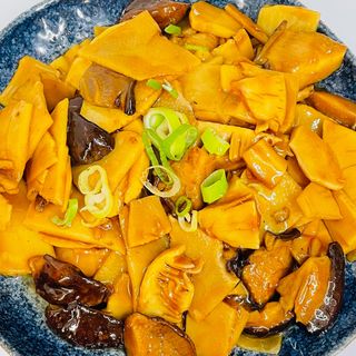 181. Bambú Seta Salteada