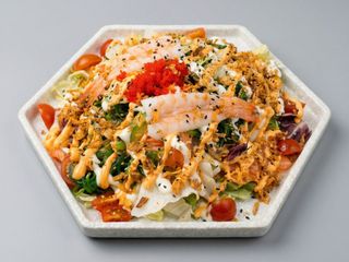 100.  Ensalada De La Casa