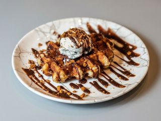 Gofre con sirope de nutela