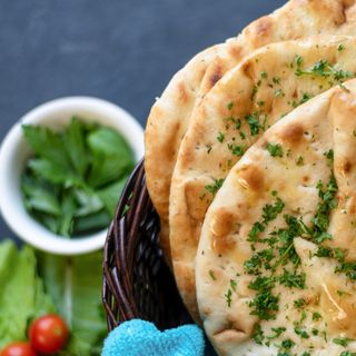 Tandoori Naan – Garlic