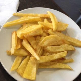 Racion de patatas fritas