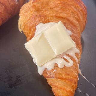 Croissant choco blanco