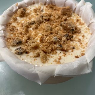 Cheesecake Choco Blanco y cookies