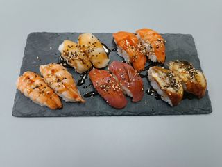 Combo degustación niguiri ( 10 uds.)