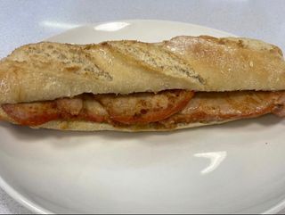 BOCADILLO  DE LOMO