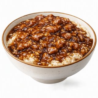 20. Arroz frito con ternera en salsa