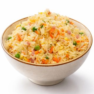 21. Arroz Frito Con Tres Delicias