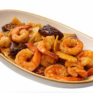 33. Gambas Con Bambú Y Setas Chinas