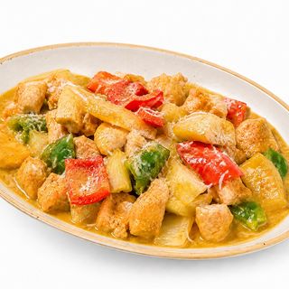 54. Pollo Con Leche De Coco Y Curry Amarillo