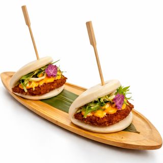 83. Bao De Pollo Crujiente
