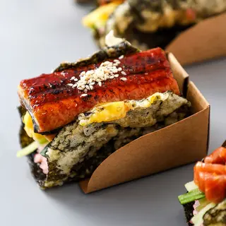 TACO SUSHI DE ANGUILA
