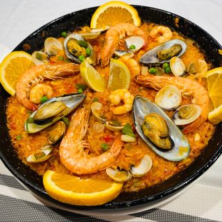 Paella marisco para 2 personas