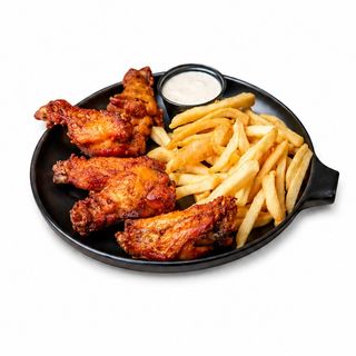 120a. Alitas de pollo con patatas