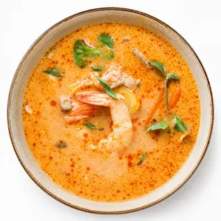 13. Sopa de Tom Yam Kung