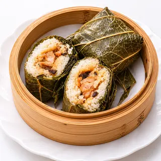 A6. Glutinous Rice Chicken (1 Uds)