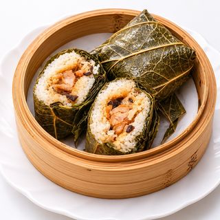 A6. Glutinous Rice Chicken (1 Uds)