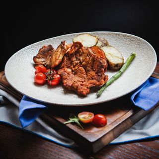 Pollo marinado a la brasa 